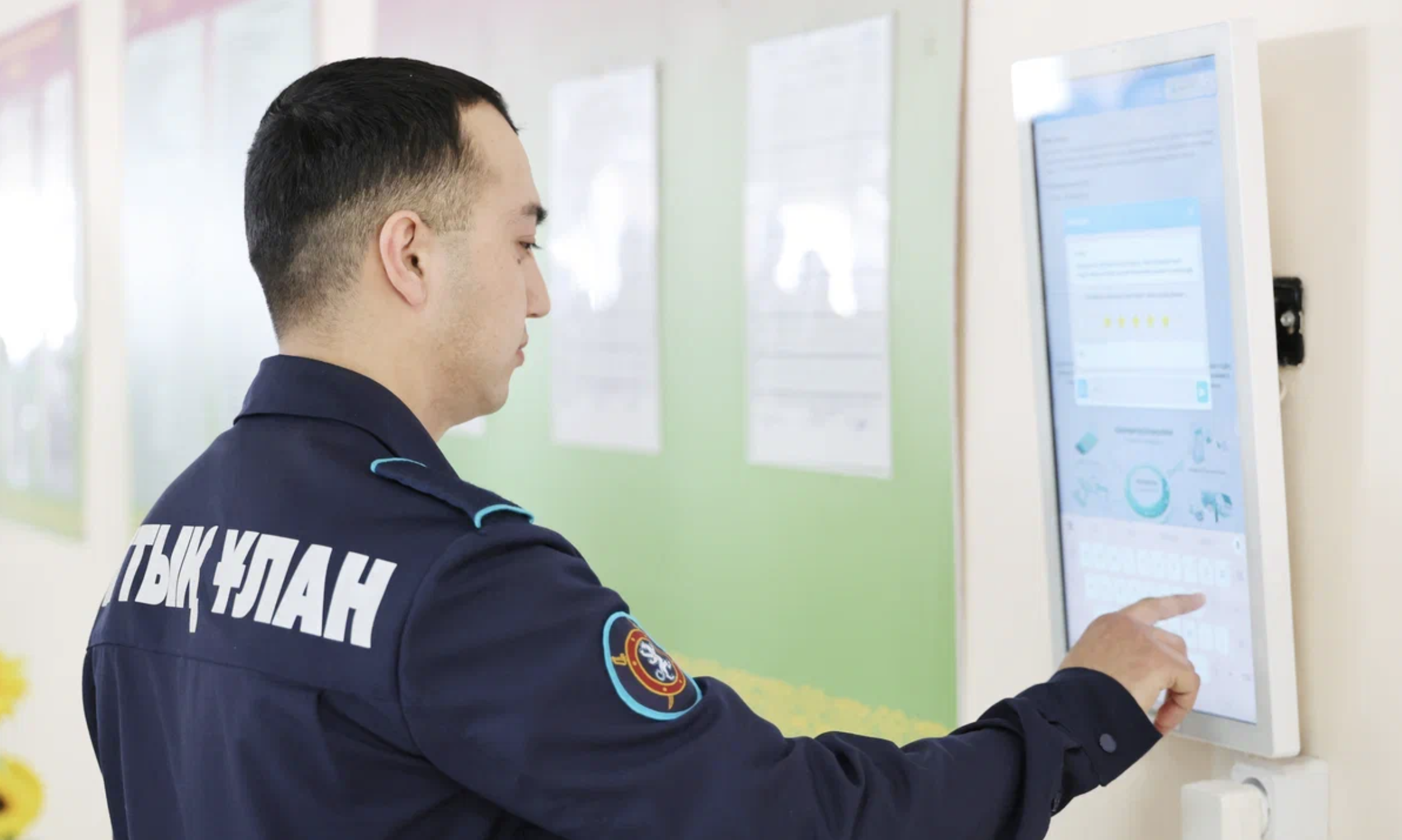 Ұландық сарбаздар асхана тағамын электронды жүйе арқылы бағалай алады