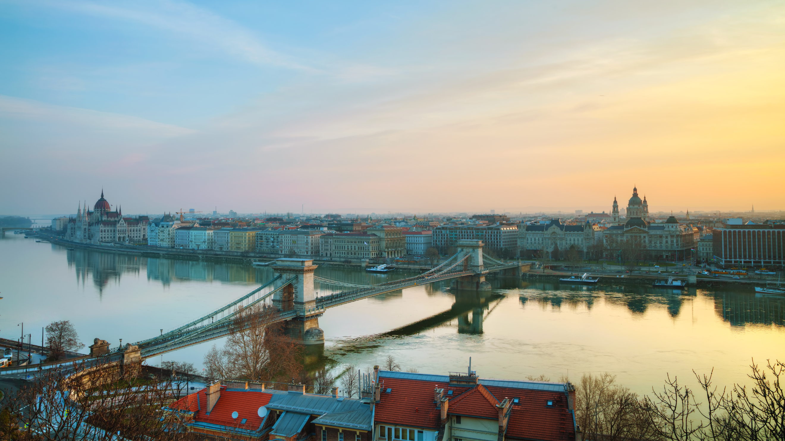 Қазаққа жақын саналатын елде саяси талас басталды