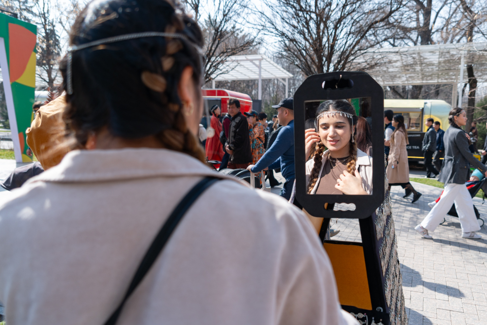 Весна взбодрила город: как празднуют Наурыз в Алматы