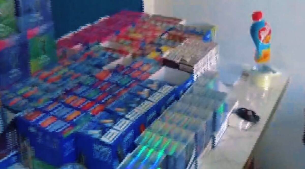 Шымкентте құны 3 млн теңге болатын вейптер тәркіленді 