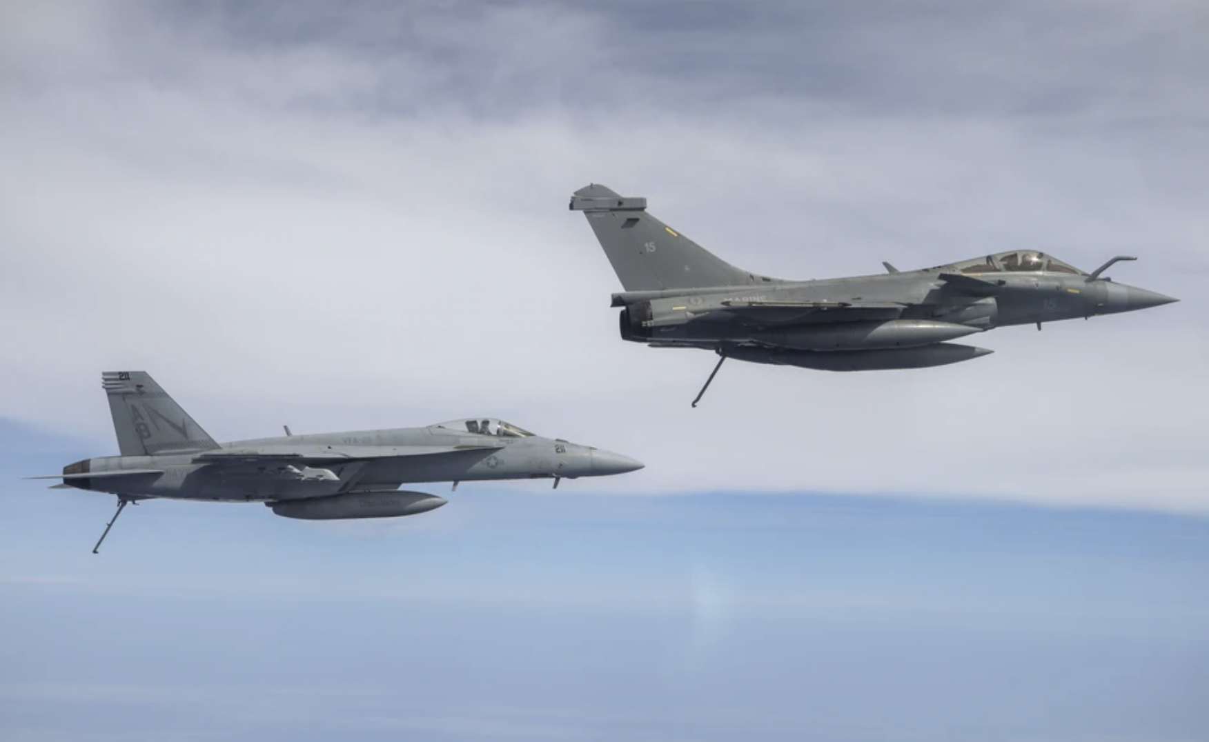 Кувейт АҚШ-тың бірнеше әскери ұшағын атып түсірді