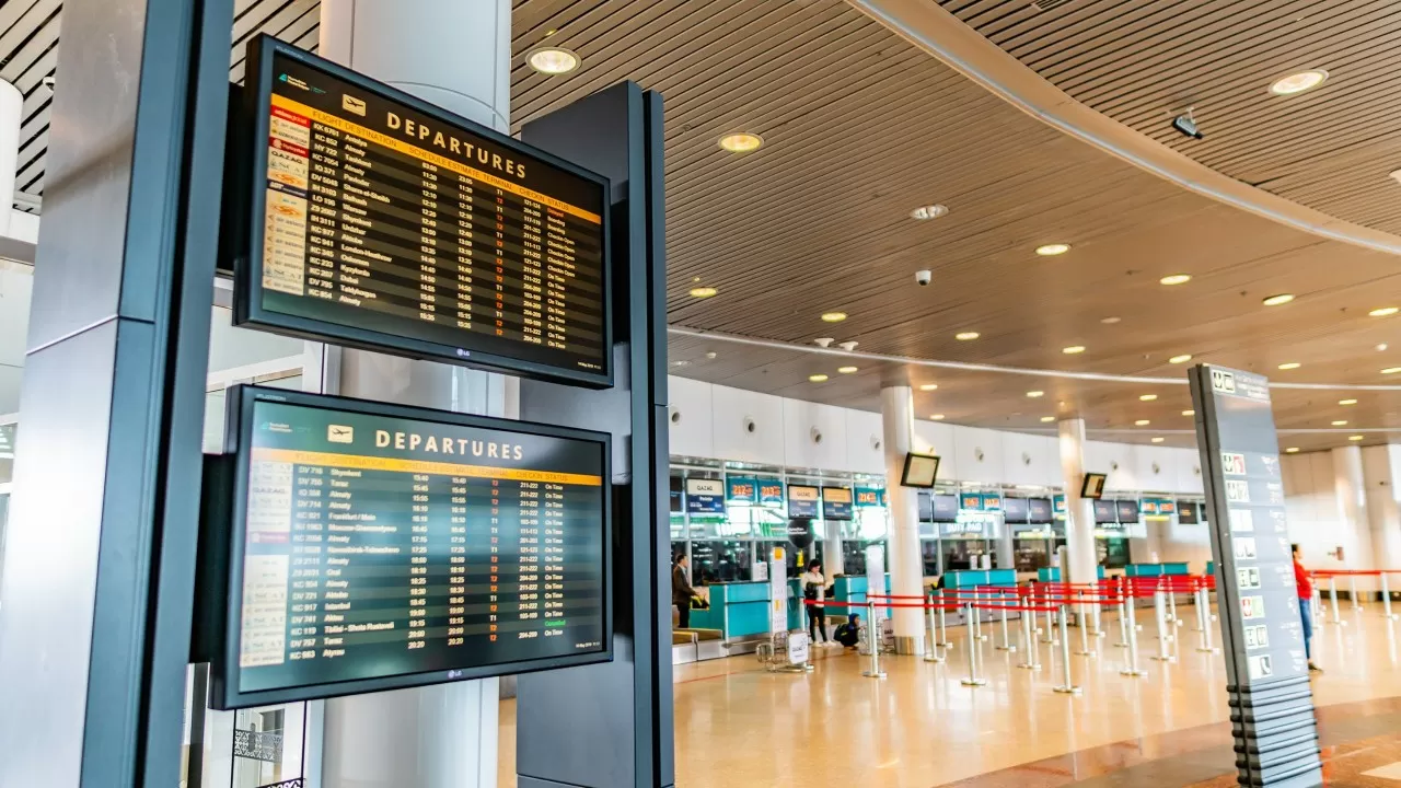 Казахстан продлил отмену рейсов на Ближний Восток 