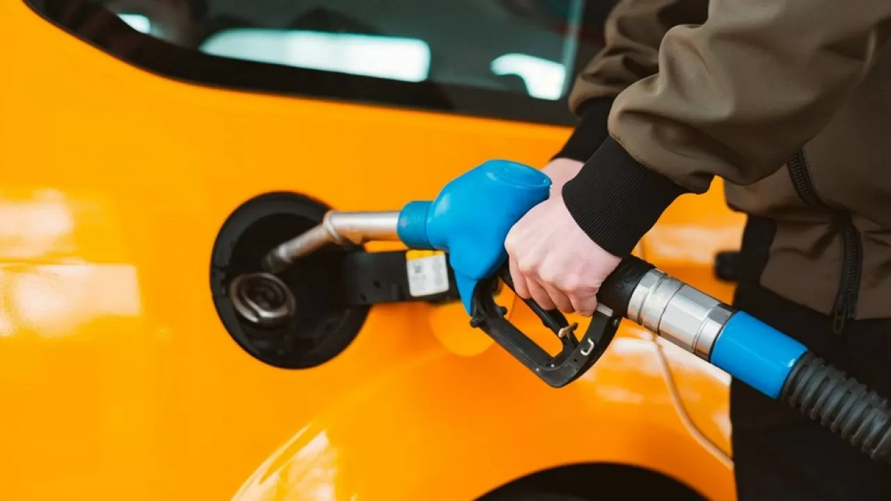 В Норвегии зафиксирован исторический спад продаж авто с бензиновыми двигателями 