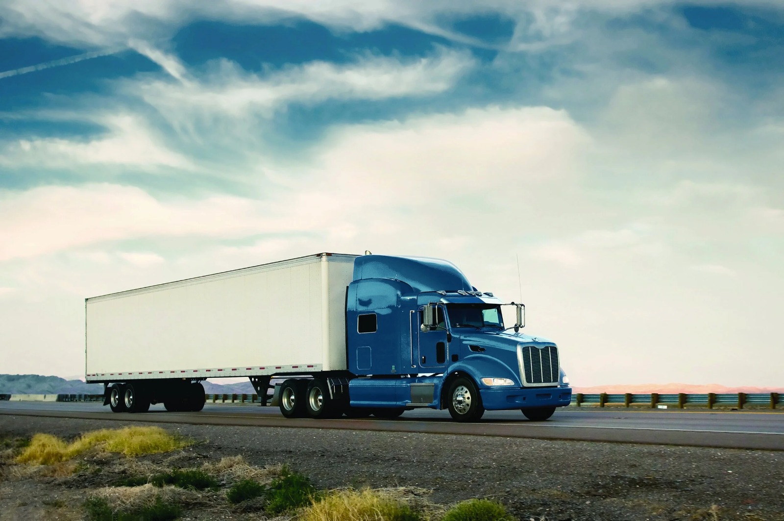 "KAP Logistics" қызметкерлеріне жаңа конституция жобасы түсіндірілді