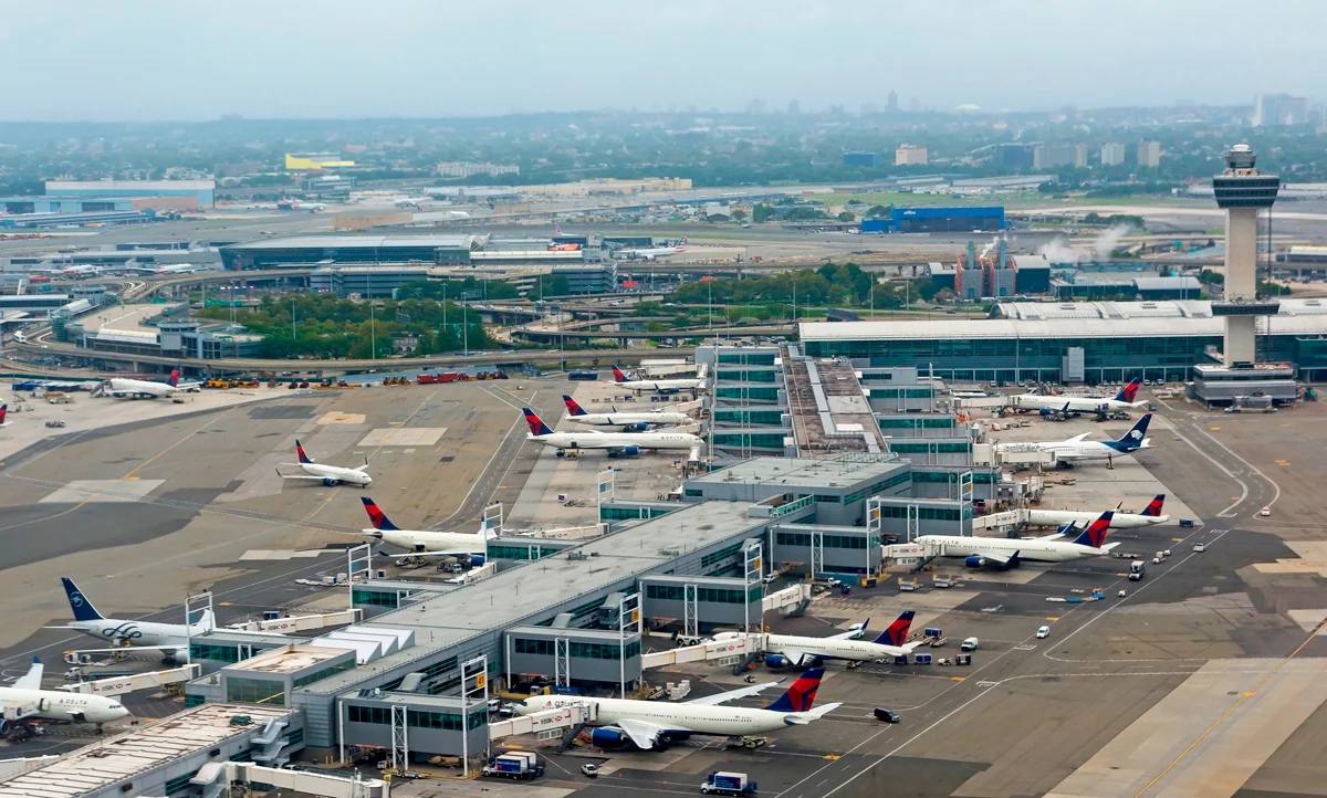 Әлемдік әуе компаниялары билеттердің бағасын көтерді