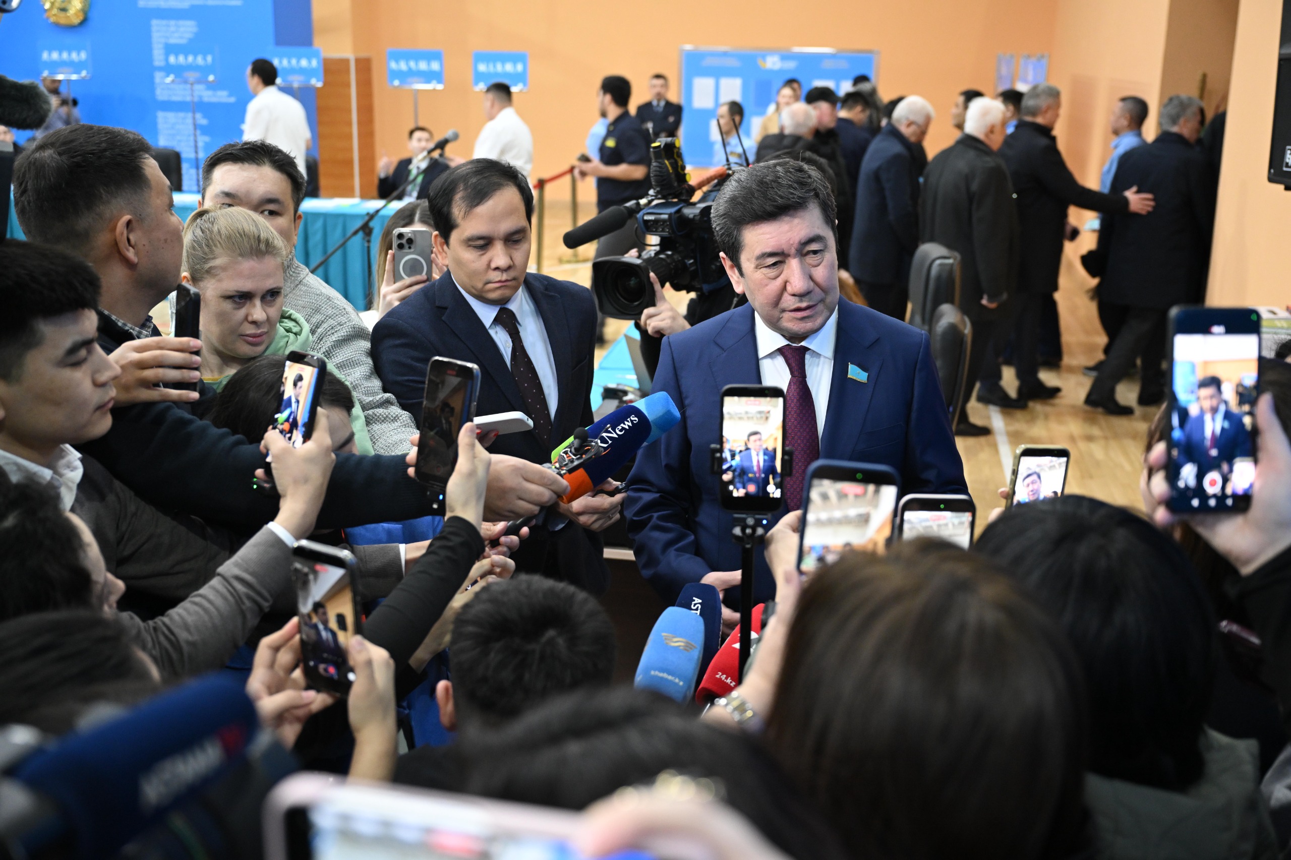 Ерлан Қошанов: Референдумның әділ, таза, ашық өтетініне менің күмәнім жоқ