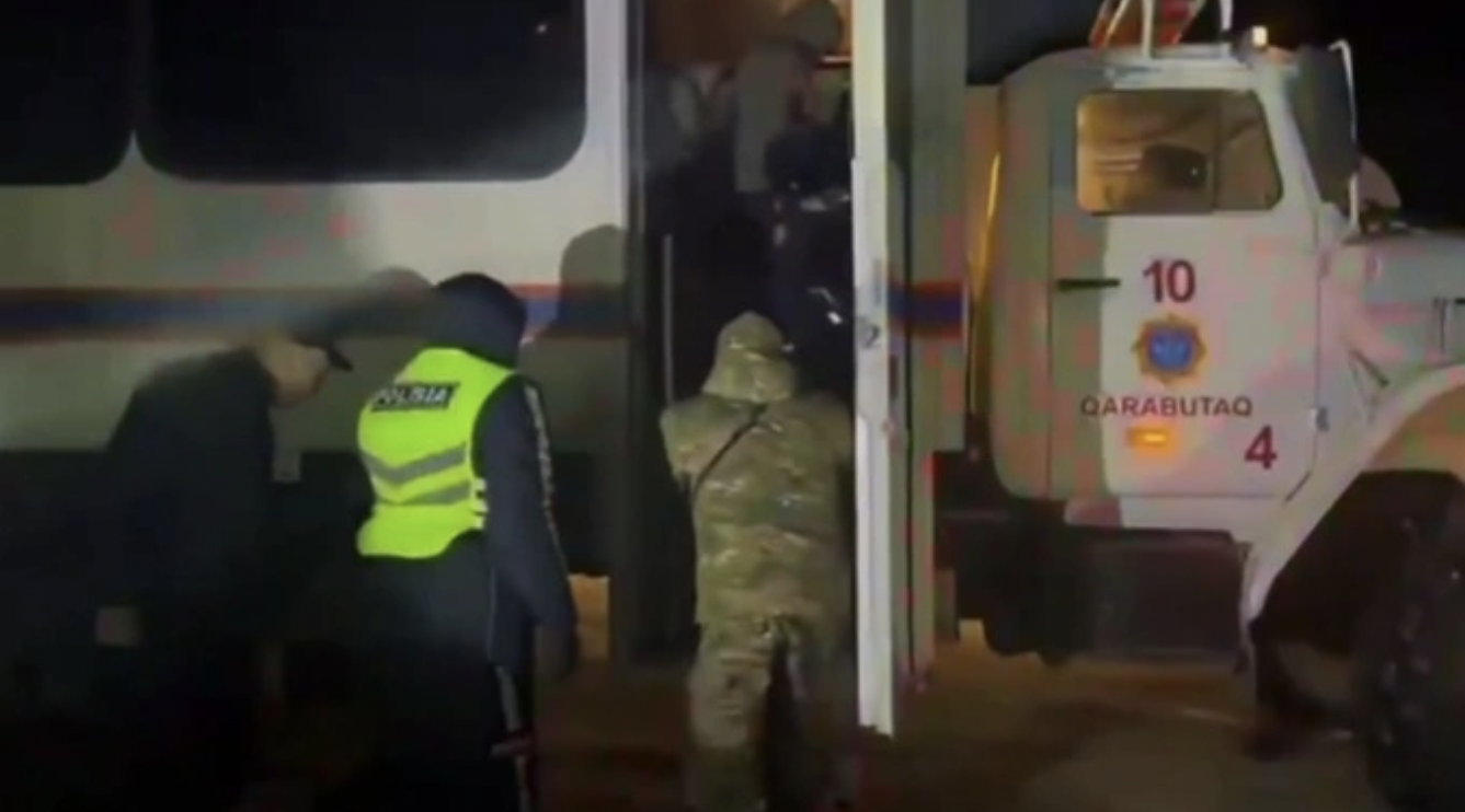 Қарағанды облысында қар құрсауынан 400-ден астам адам құтқарылды