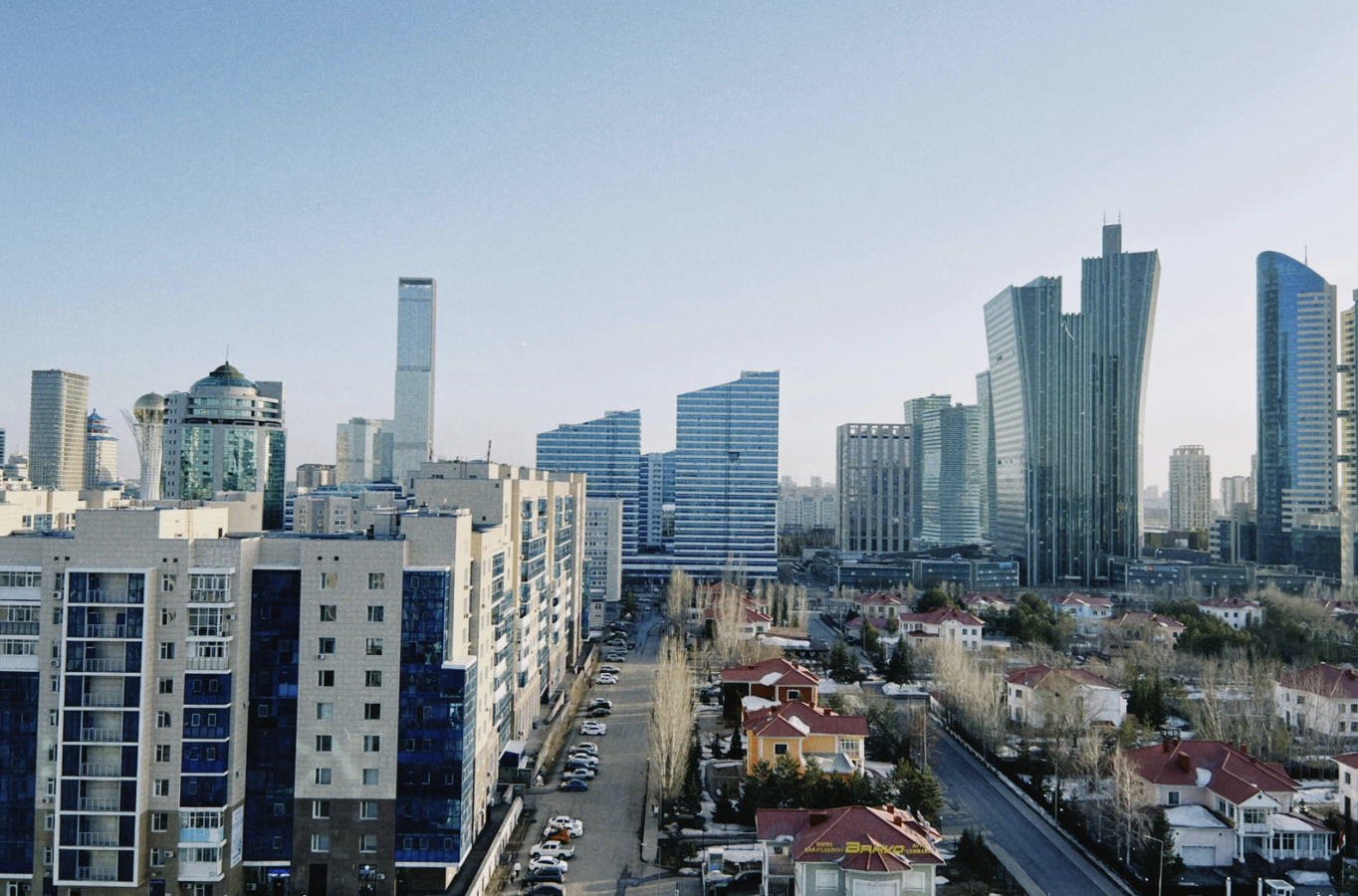 Елорданың мәртебесі Конституциялық заң деңгейінде айқындалады