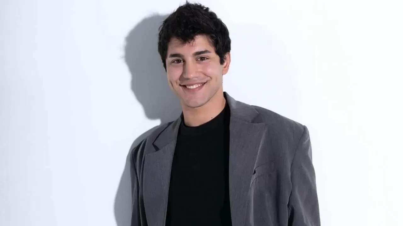 Умер молодой актер сериала "Великолепный век" 