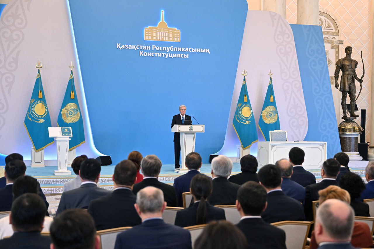 Қасым-Жомарт Тоқаев Конституцияны қабылдауға арналған салтанатты жиынға қатысты