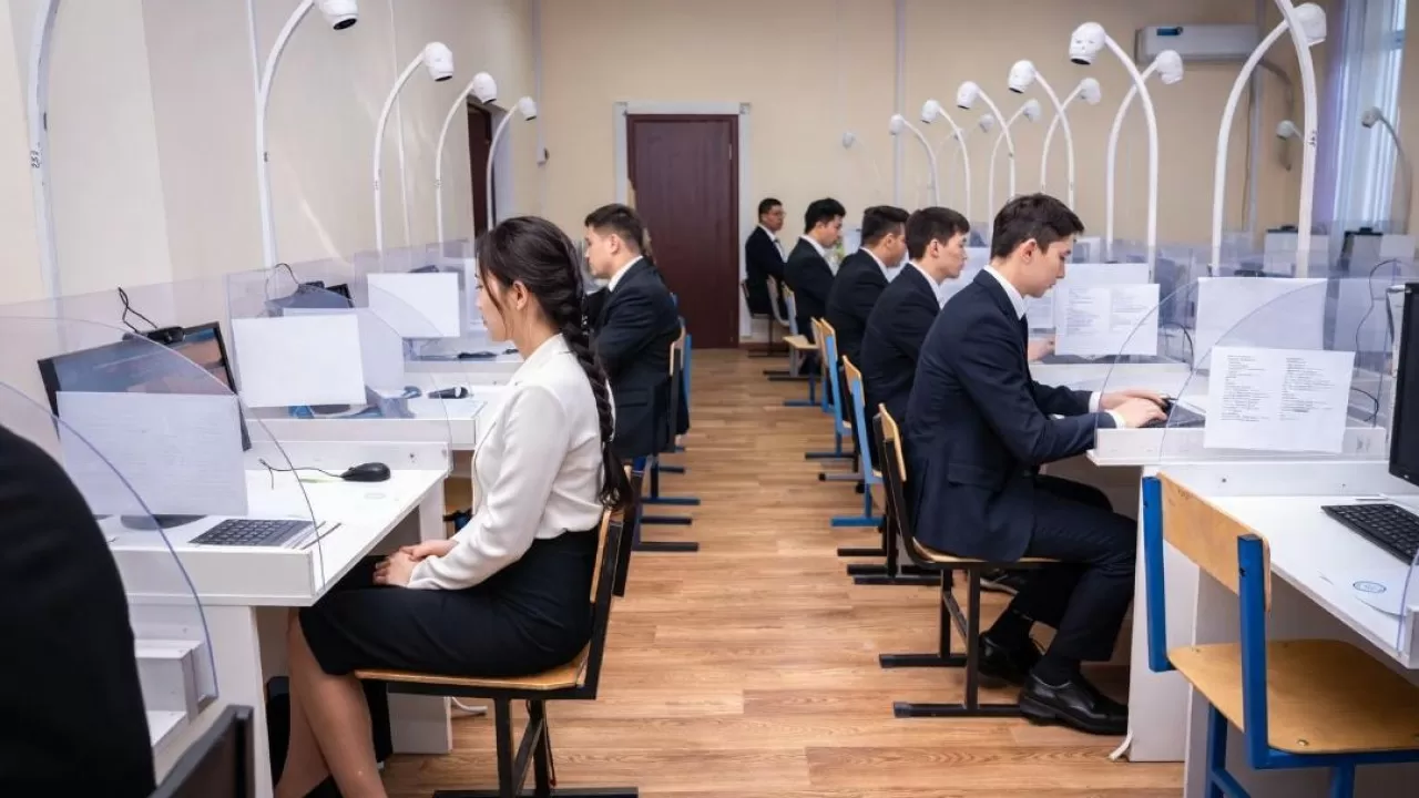 Названы самые популярные предметы ЕНТ 