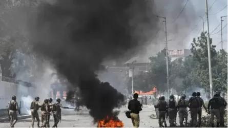 Кашмир охватили протесты после гибели Али Хаменеи