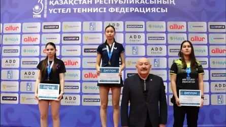 В Алматы определили сильнейших юных теннисистов 
