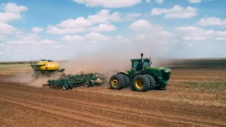 Посевная Национального агроцентра охватит более 110 тыс. гектаров 