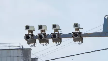 В Казахстане официально расширяют возможности дорожных камер 