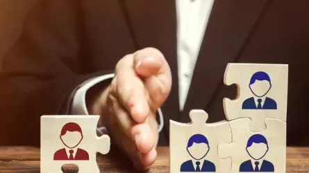 В Казахстане начинаются сокращения в госсекторе