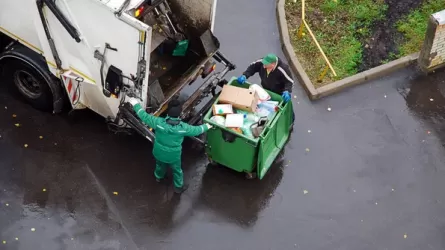 Суд отменил решение маслихата по тарифу на вывоз мусора в Костанайской области