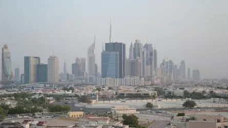 Отели Дубая урезают штаты и зарплаты 