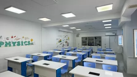 Тысячи ученических мест построили на деньги коррупционеров в РК 