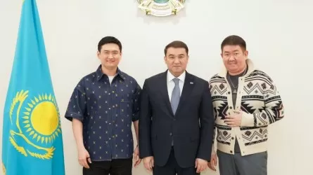 Торегали Тореали переехал в Туркестан и встретился с областным акимом