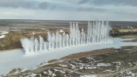 Большая вода подступает: взрывы на реках, дамбы и вывоз снега 