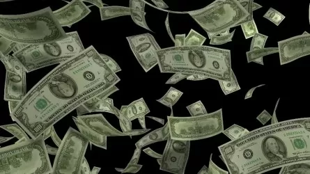 Сколько стоят доллар и рубль в обменниках Казахстана 29 марта