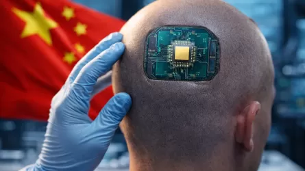 Китай одобрил первые мозговые чипы, рекорд добычи нефти и газовое предложение Тайваню