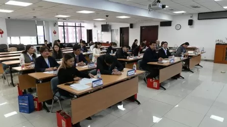 В Китае и Европе проходят обучение водные дипломаты Казахстана 