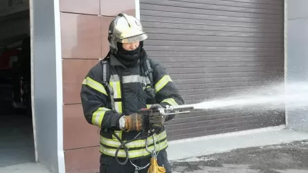 В Астане усилили меры против автопожаров