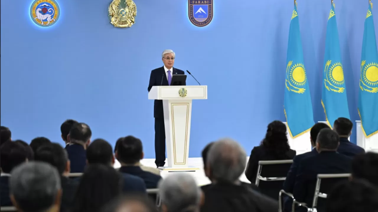 Президент жестко раскритиковал науку: деньги есть, результата нет 