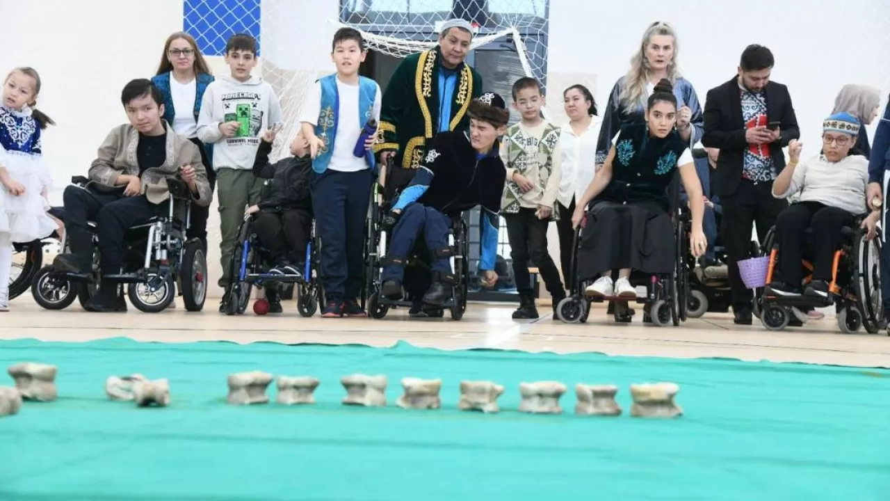 Наурыз без границ: в Астане прошел первый инклюзивный турнир по асык ату