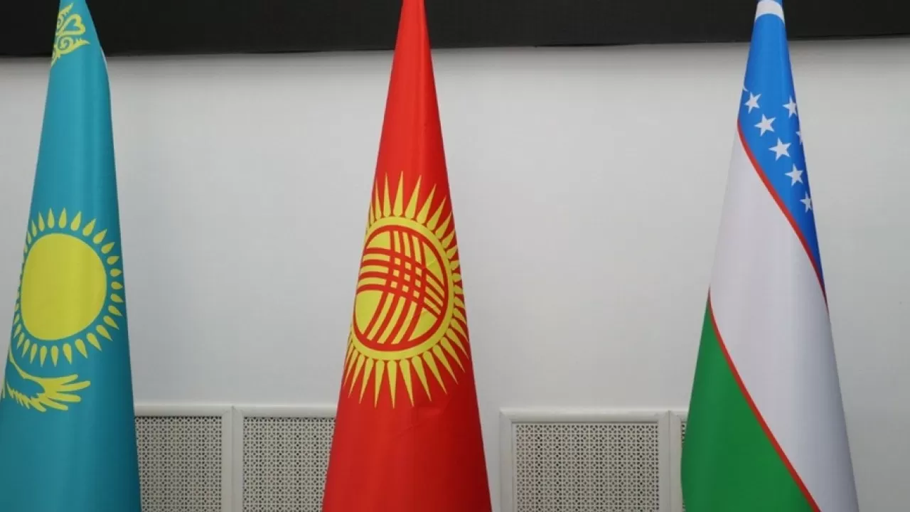 Стратегически важная ГЭС: Казахстан участвует в переговорах в Бишкеке 