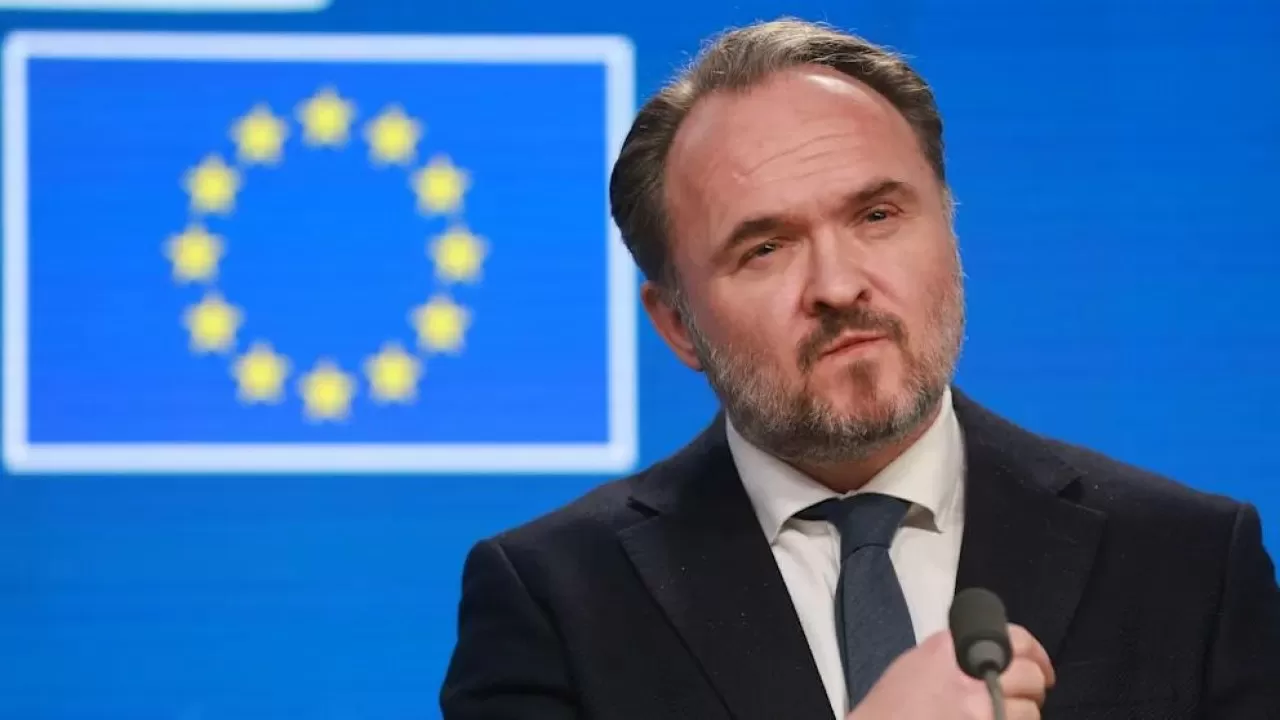 Европейцев призвали сократить поездки из-за топливного кризиса 