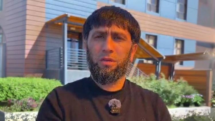 Қазақстанға 50 мың қап әкеліп көмектескен Дағыстан тұрғыны ағынан жарылды