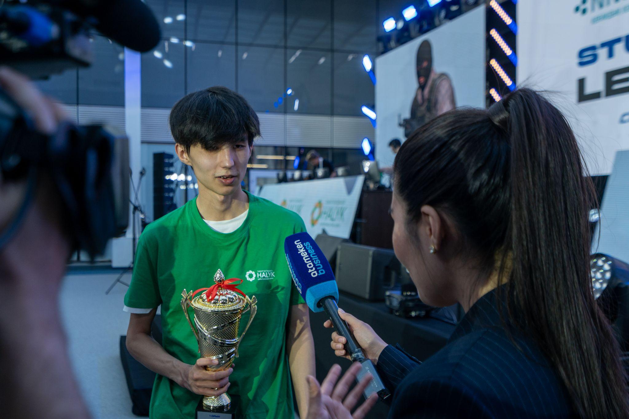 В Астане определили сильнейших студентов-киберспортсменов страны