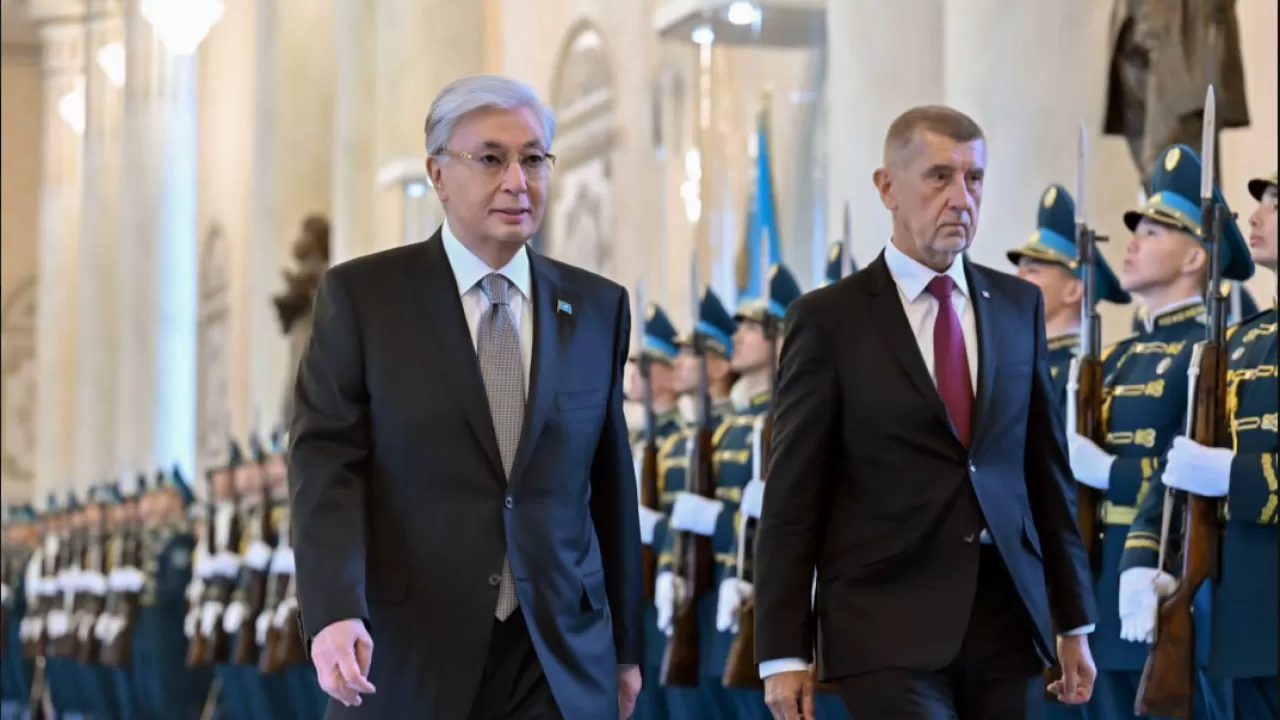 В Акорде торжественно встретили премьер-министра Чехии  