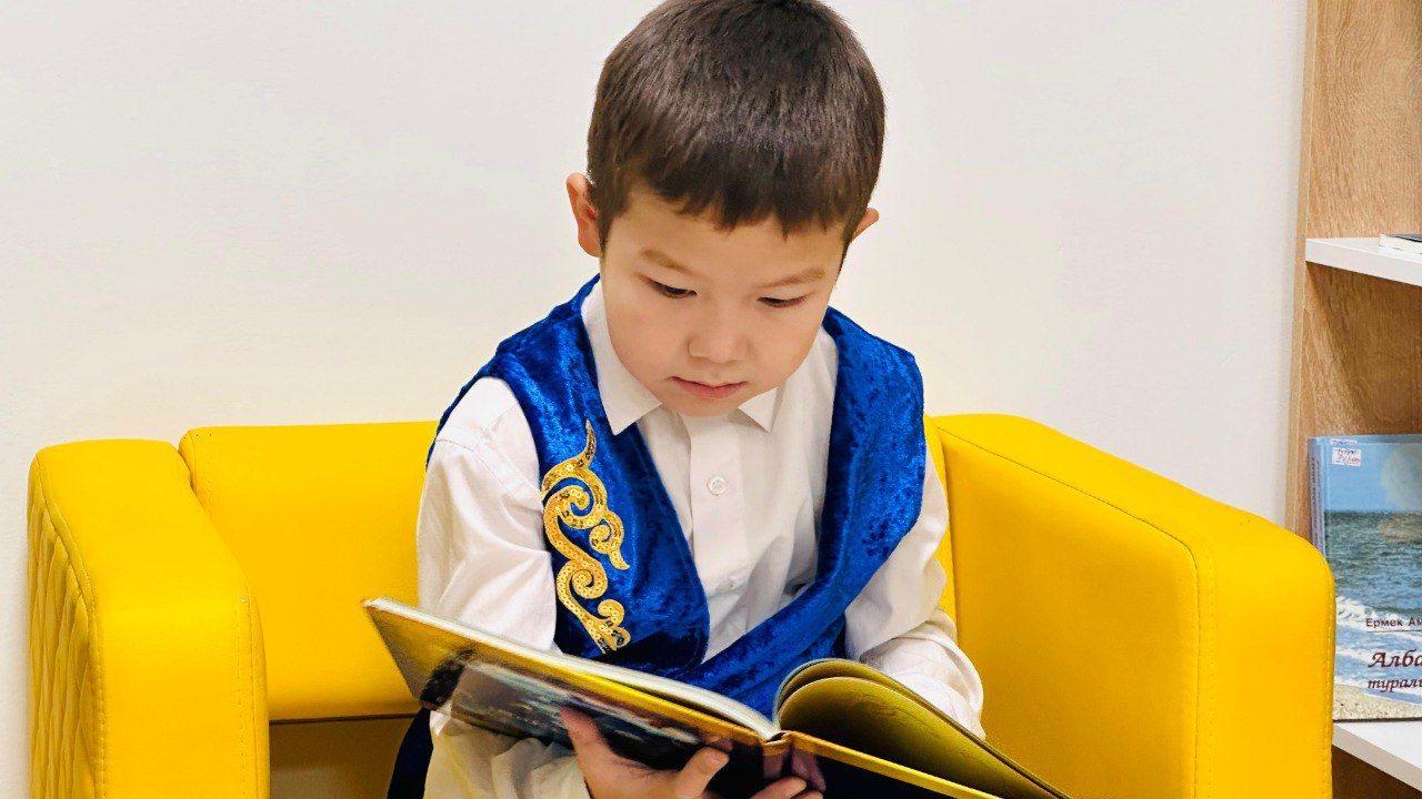 Мектептерде балалар әдебиеті онкүндігі өтіп жатыр