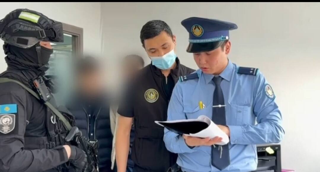 Ақтөбеде ТМД азаматтарына жалған құжат жасағандар ұсталды