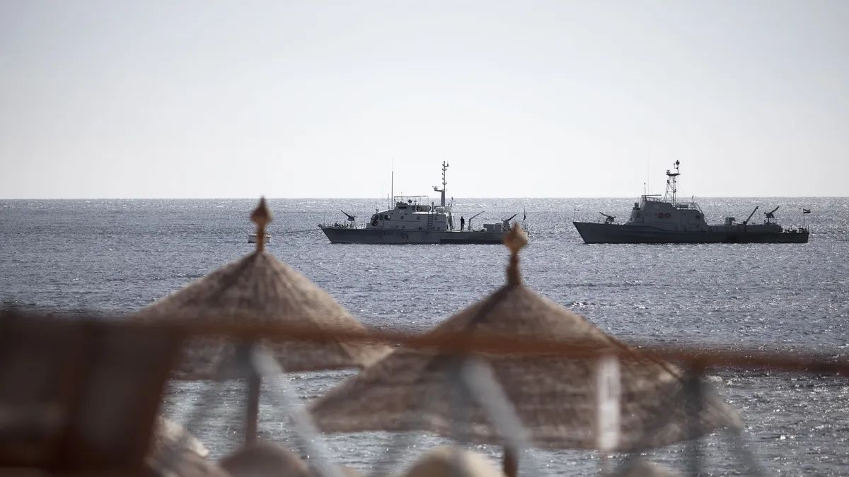 Иран Қызыл теңізді жабатынын ескертті