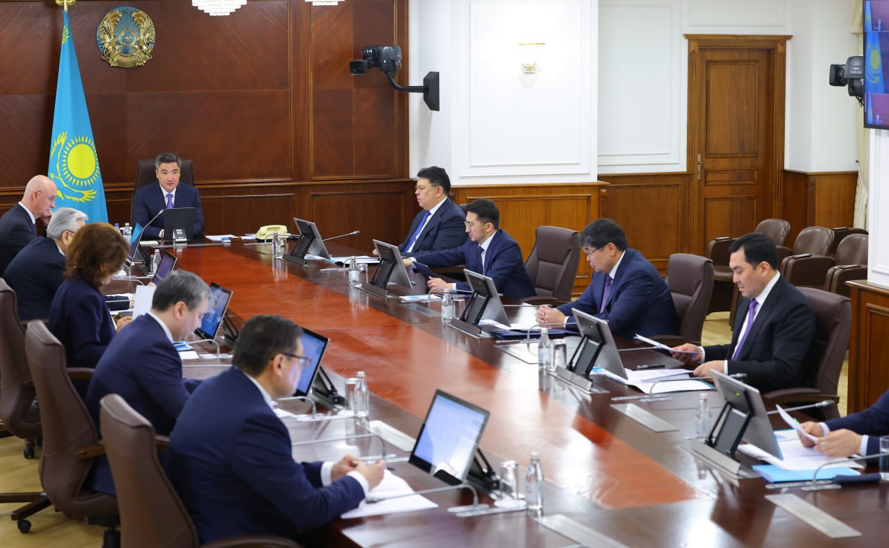 Шикізаттық емес сектор бәсекеге қабілеттілігін көрсетіп отыр &ndash; Олжас Бектенов