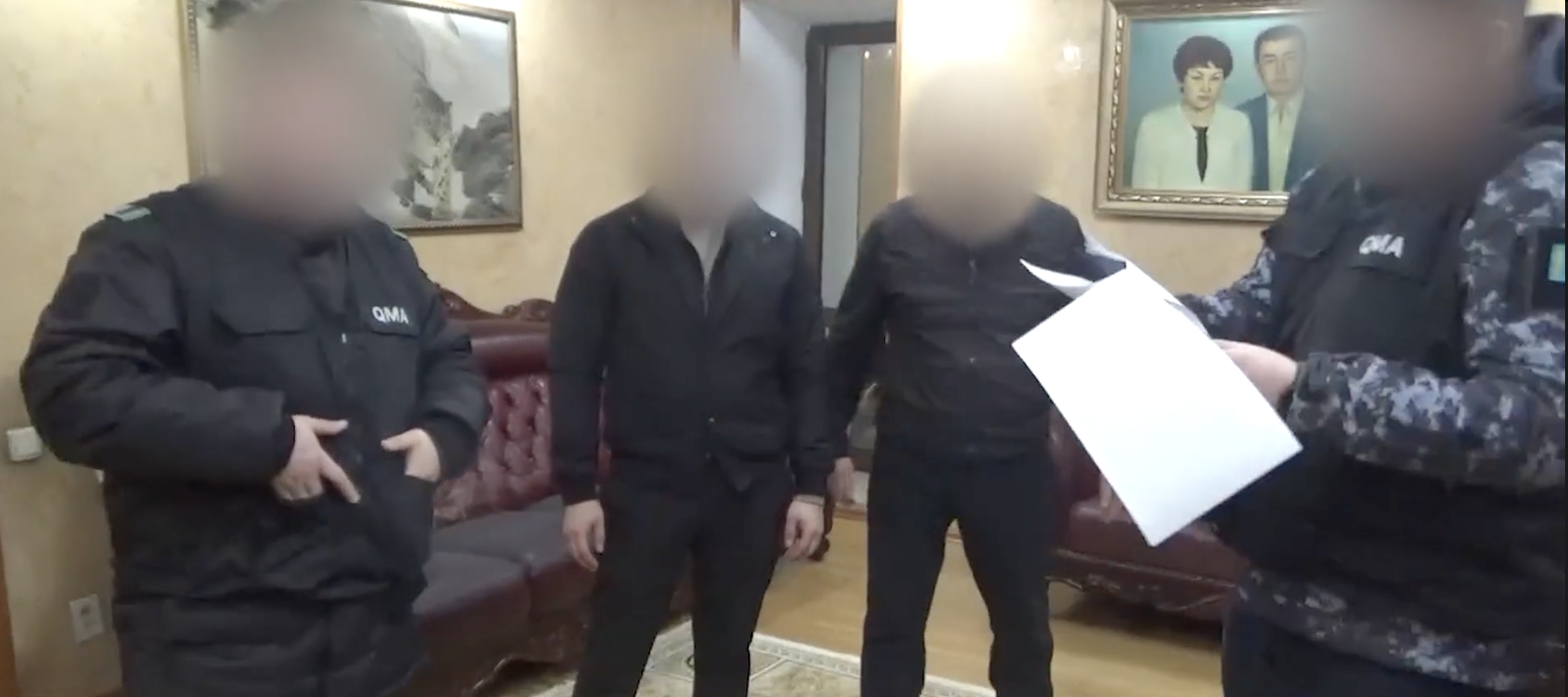 Семейде заңсыз алкоголь өндіретін жасырын цех әшкереленді