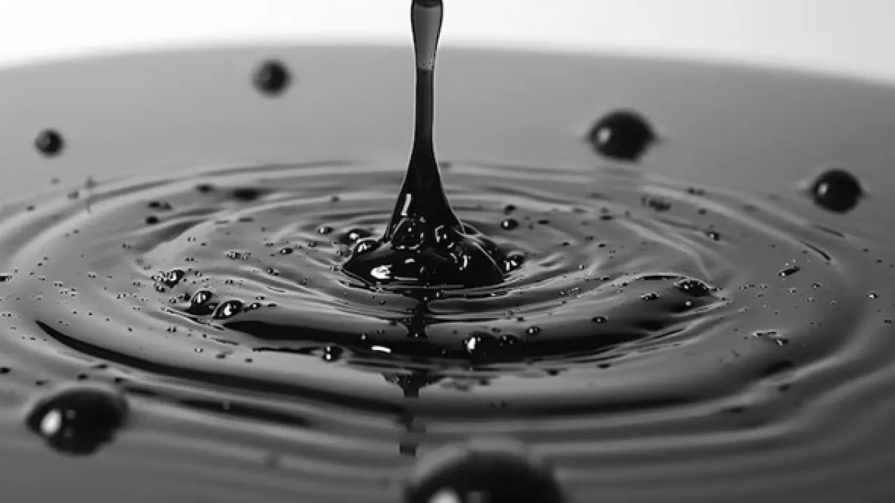 Эксперты повысили прогноз по цене на Brent 