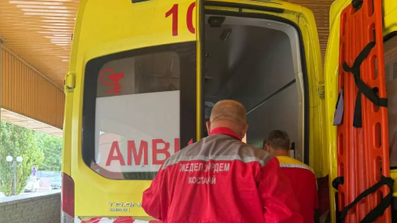 Скорая помощь обслужила миллионы вызовов казахстанцев в 2025 году 