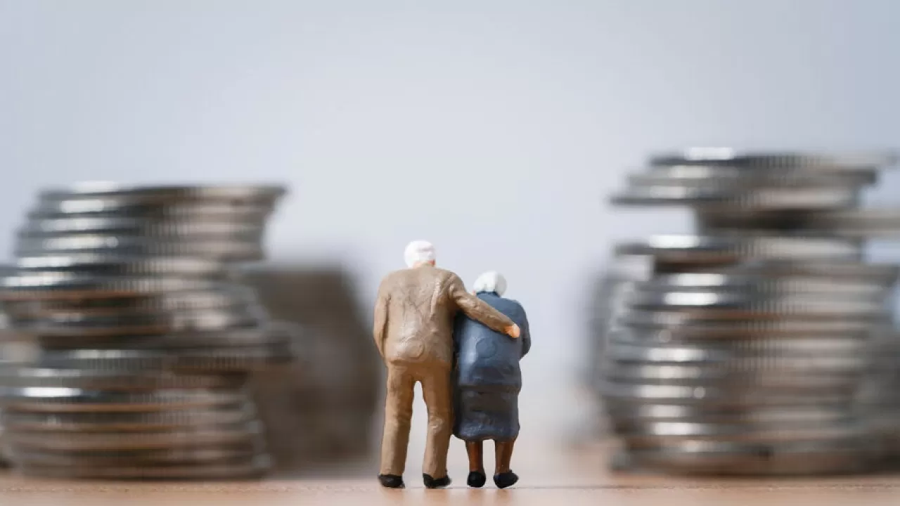 Кто получит сразу две пенсии в апреле 