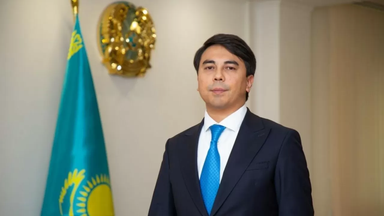 Досье: Жазыкпаев Бахтияр Базарбаевич 