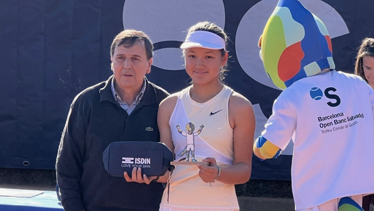 16 жастағы қазақстандық теннисші Алжирдегі турнирдің жеңімпазы атанды 