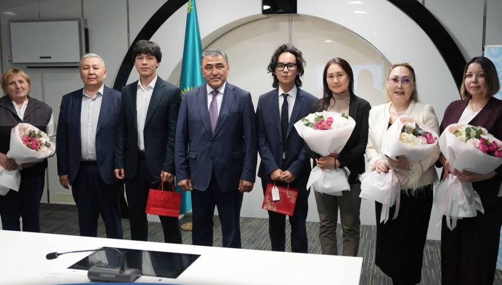 Астаналық оқушы әр қазақстандықтың қанша су тұтынатынын есептейтін интерактивті платформа әзірледі