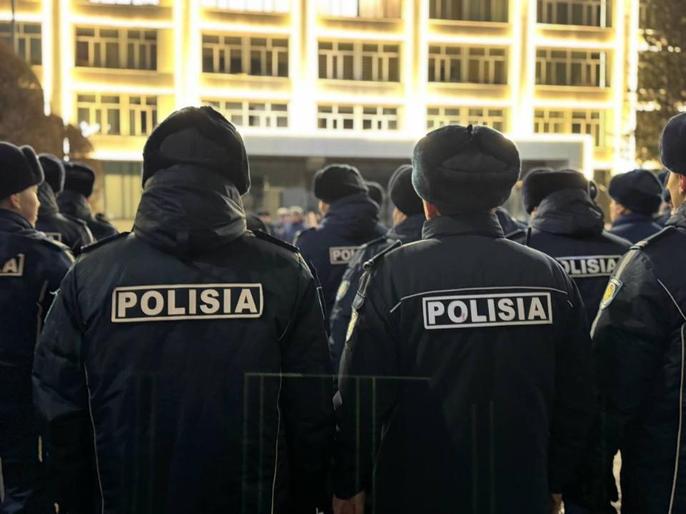 Алматыда бір тәулікте 2 мыңнан астам заң бұзушылық тоқтатылды