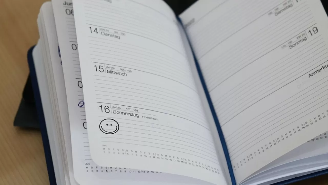 3 апреля: день без скучной работы