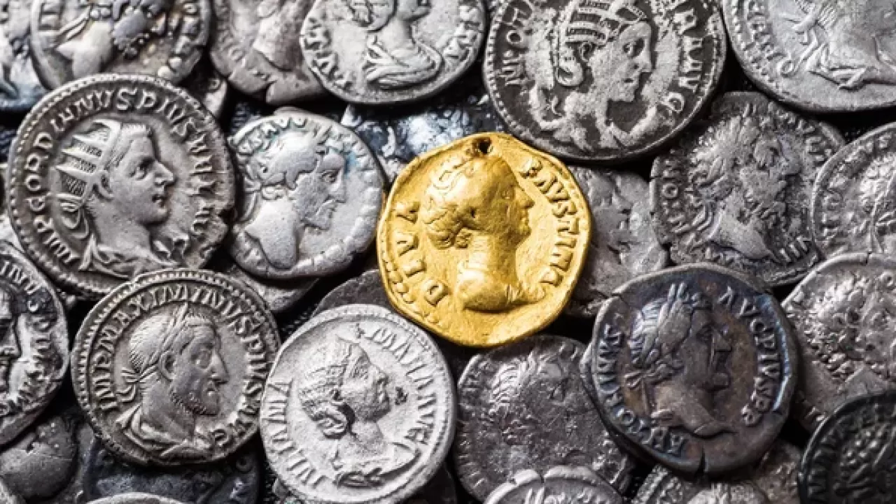 В Германии школьник нашел в поле монету возрастом 2300 лет